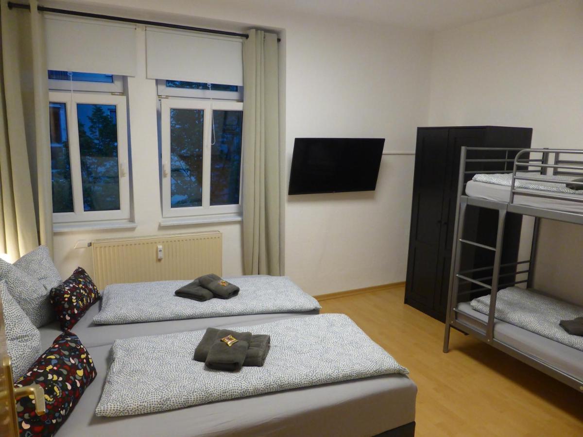 Jena City Apartment, Balkon, Sonnig, Wifi, Parkplaetze, Naehe Zentrum Exterior foto