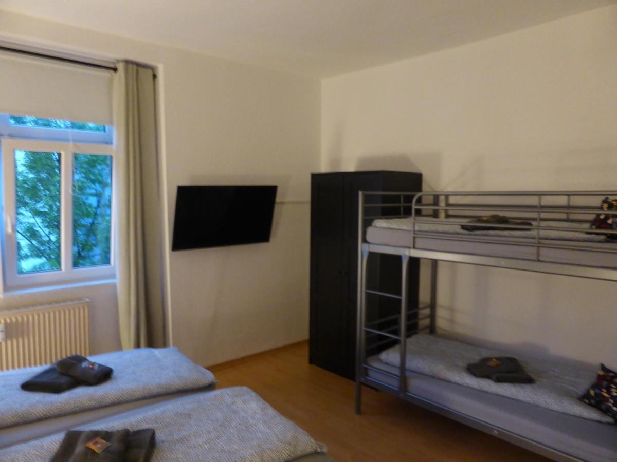 Jena City Apartment, Balkon, Sonnig, Wifi, Parkplaetze, Naehe Zentrum Exterior foto